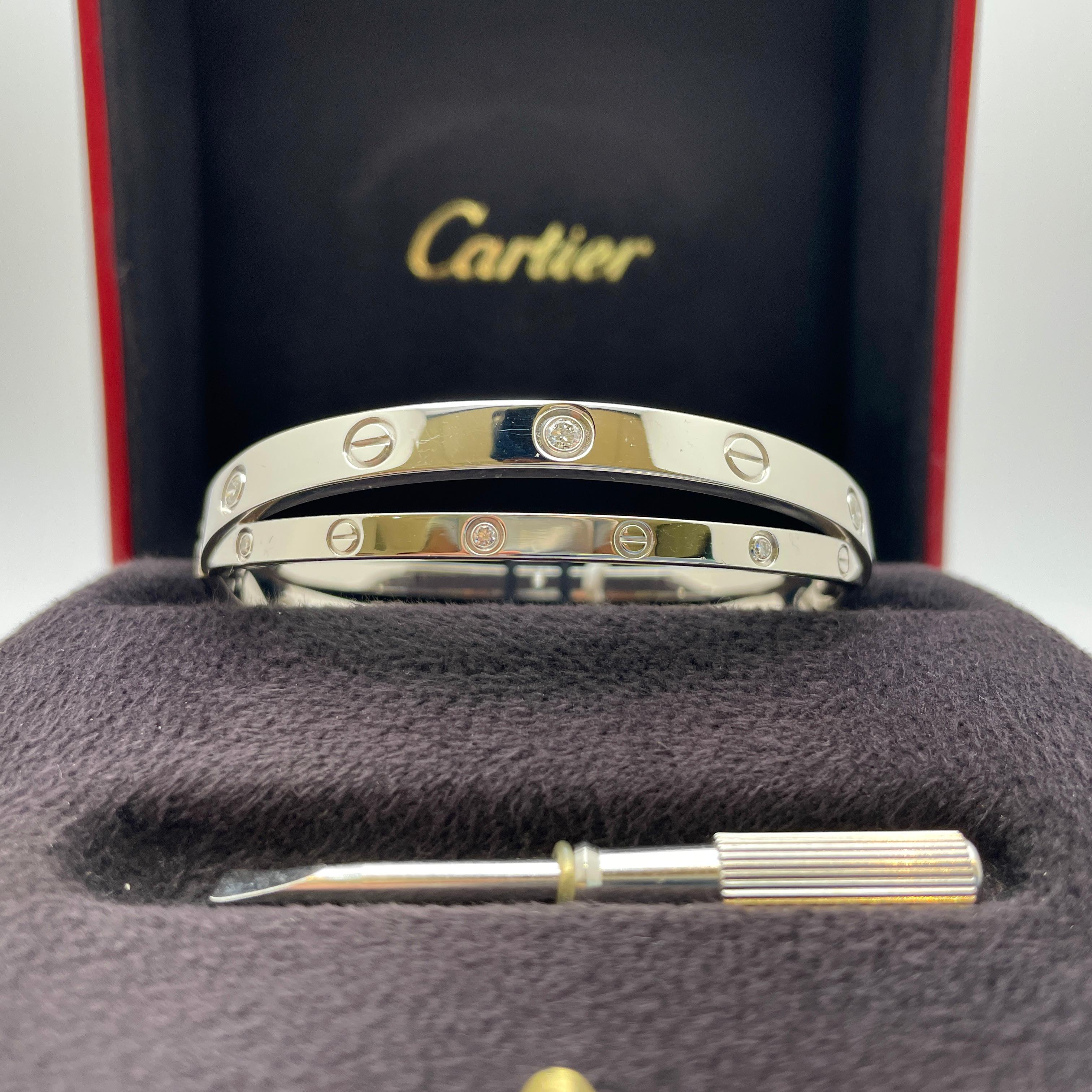 18 Karat Weißgold Diamant Double Cartier Love-Armband  im Angebot 3