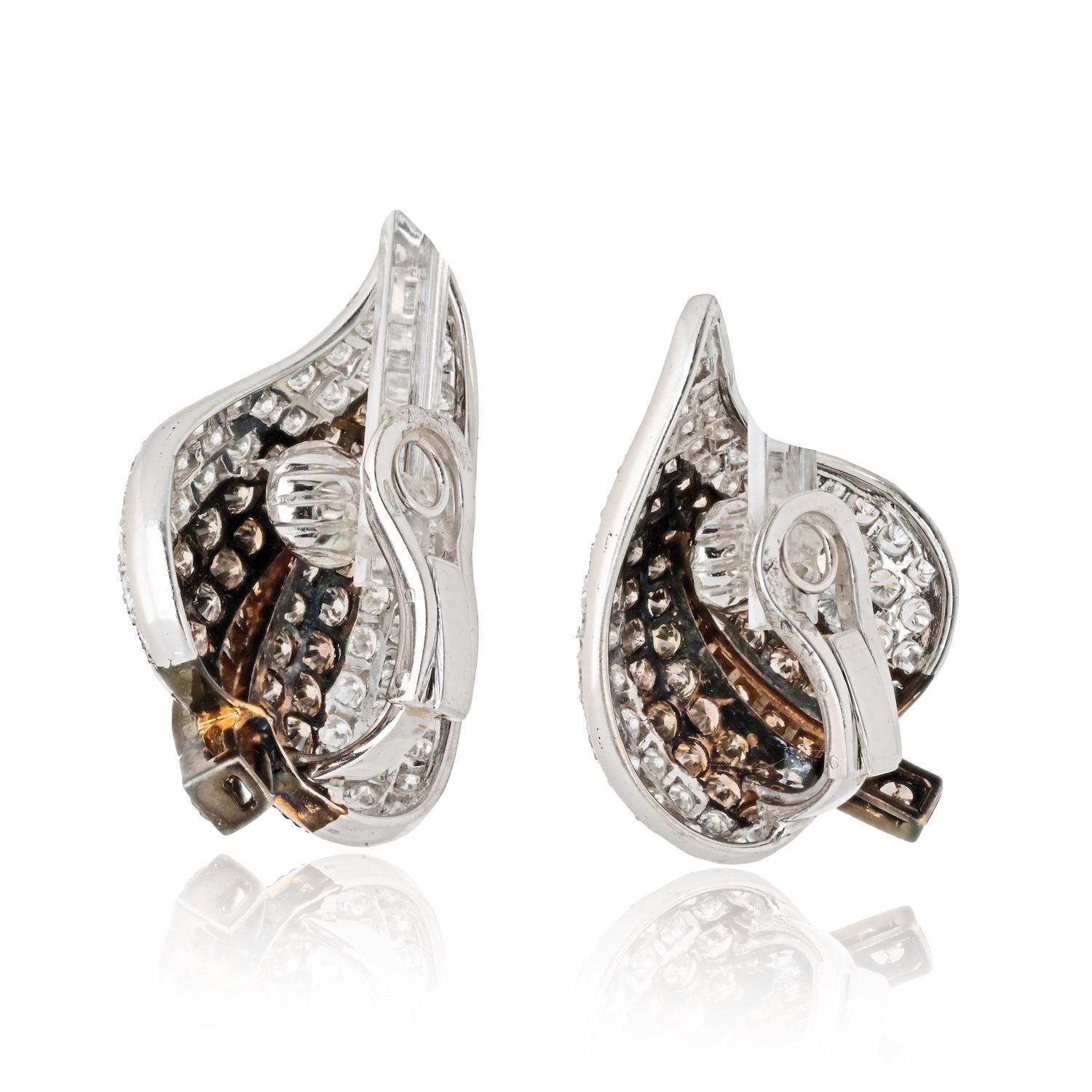 Moderno Orecchini a goccia in oro bianco 18K con diamante da giorno a notte 10.00cttw in vendita