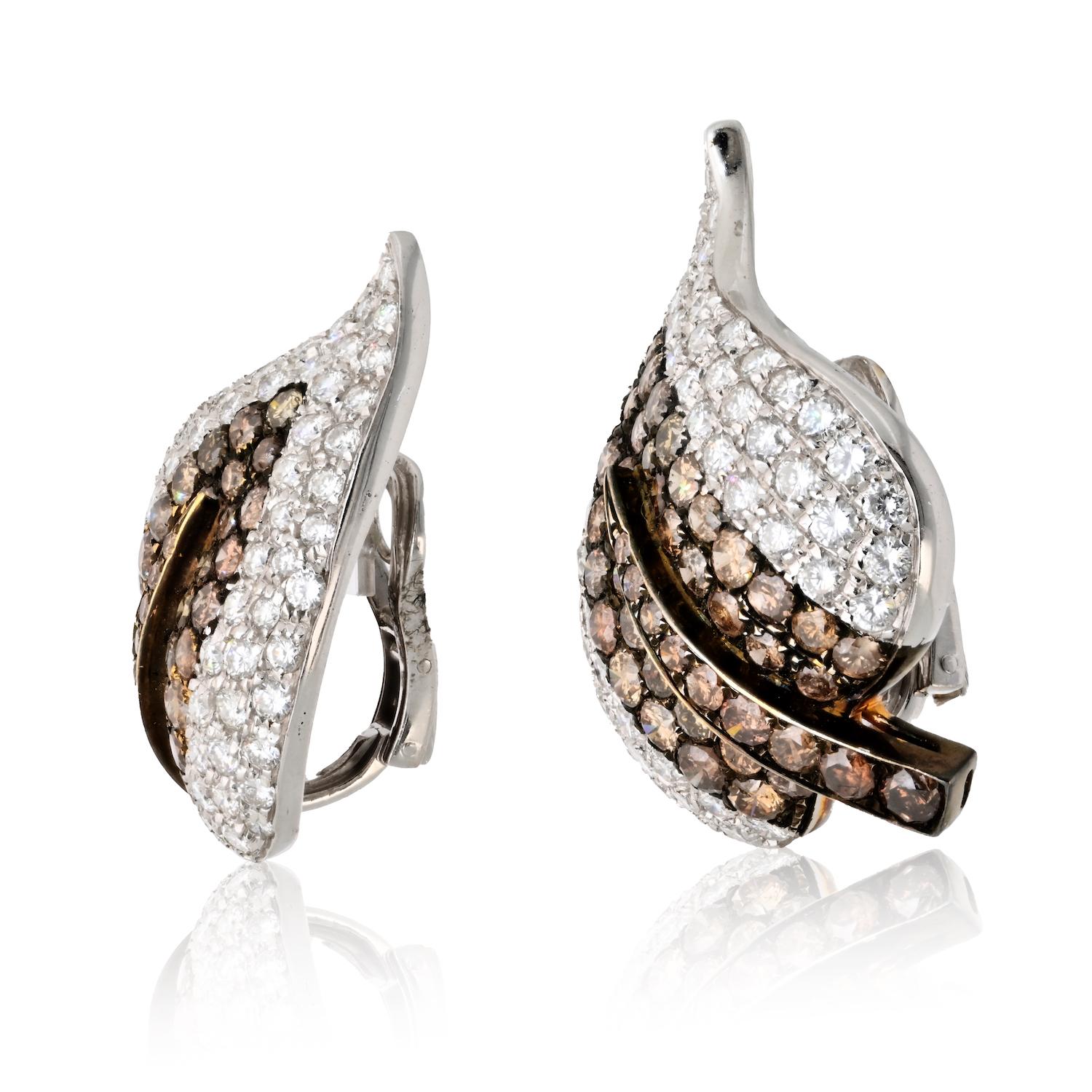 Orecchini a goccia in oro bianco 18K con diamante da giorno a notte 10.00cttw In condizioni ottime in vendita a New York, NY