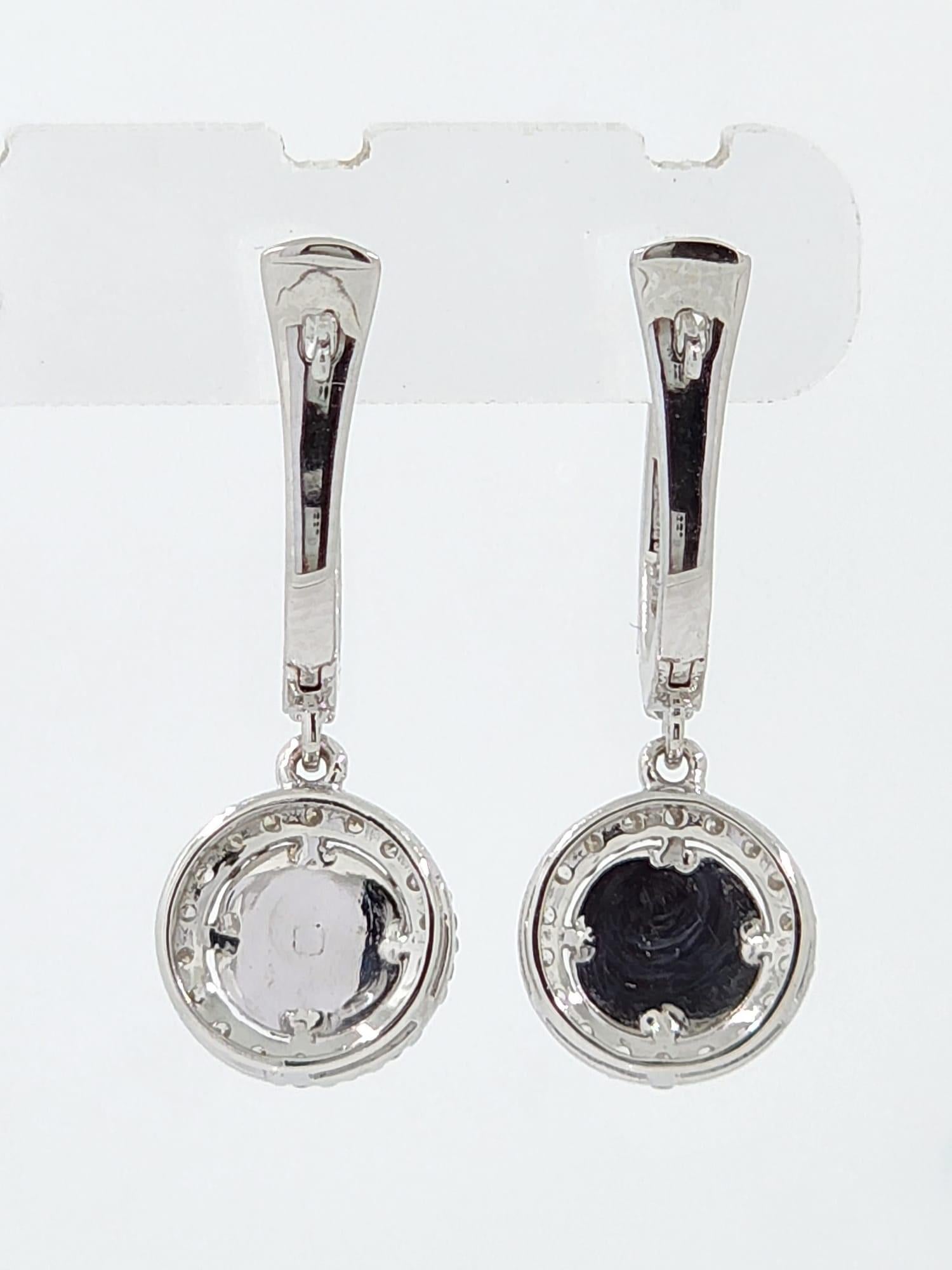 18 Karat Weißgold Diamant-Tropfen-Ohrring (Brillantschliff)