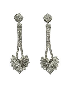 Orecchini a goccia con diamanti in oro bianco 18K