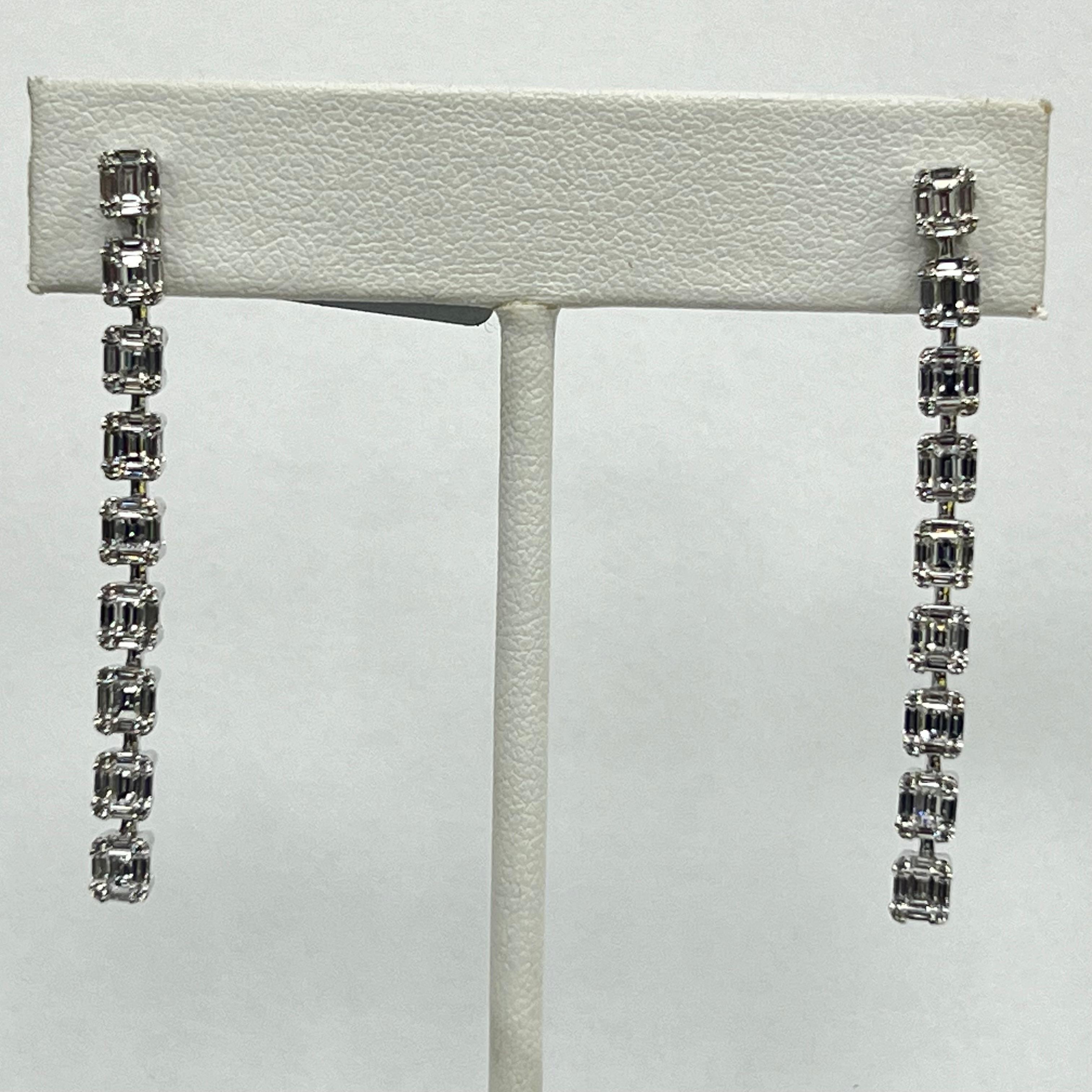 Brilliant Cut 18K White Gold Diamond Drop Earrings For Sale