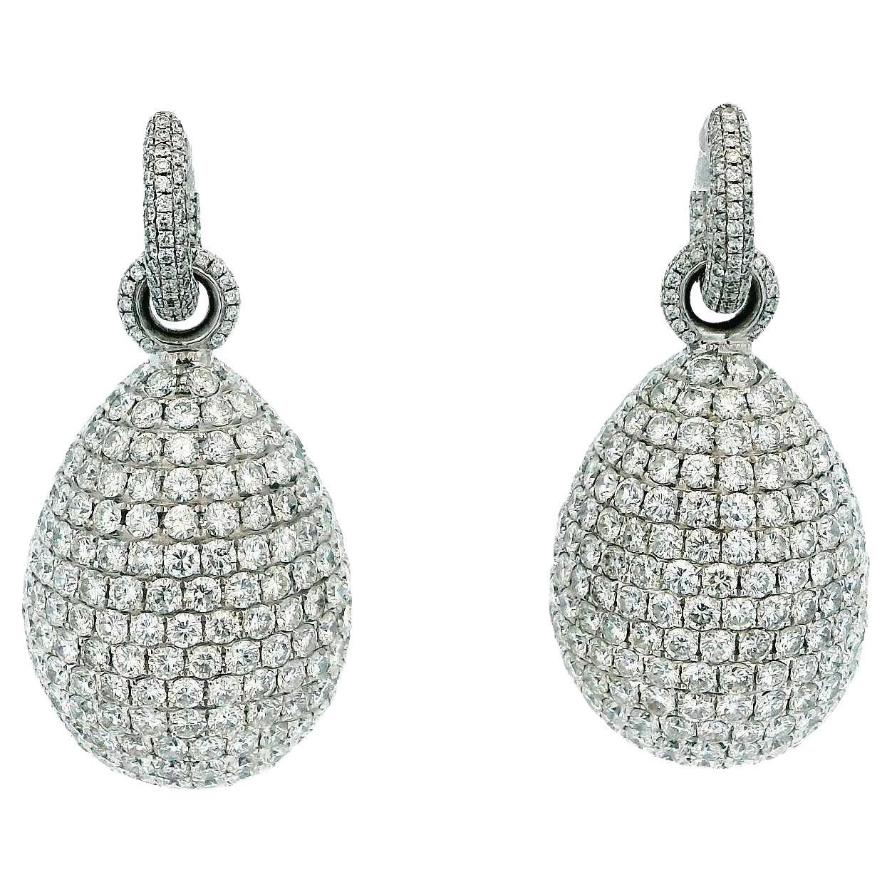 18k White Gold Diamond Drop Earrings For Sale