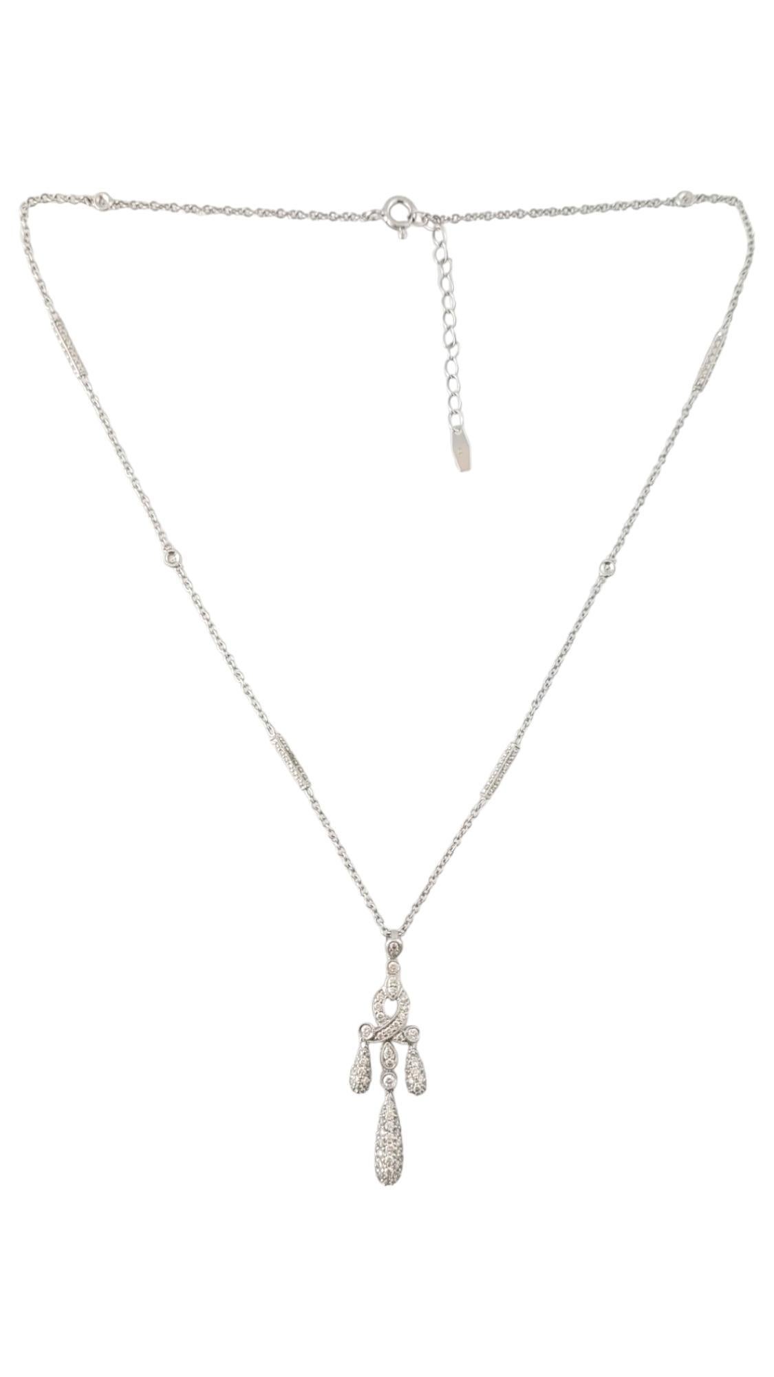 Vintage 18K White Gold Diamond Drop Pendant Necklace

This fabulous piece features a stunning diamond drop pendant on a white gold diamond chain with 180 sparkling round cut diamonds in total!

Approximate total diamond weight: 2 cts

Diamond color: