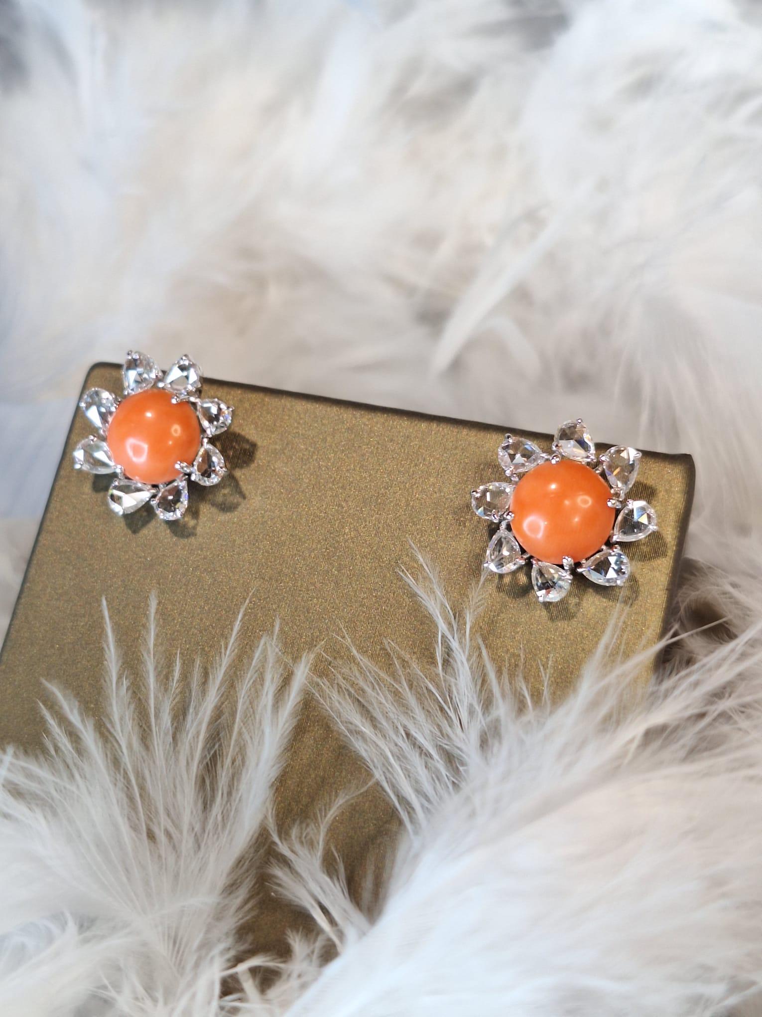 Modern 18K White Gold Diamond Earring with Coral For Sale