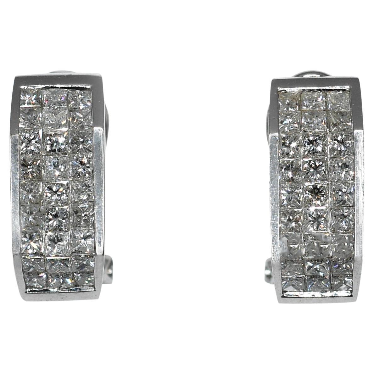 18K White Gold Diamond Earrings, 1.88tdw, 6.9g