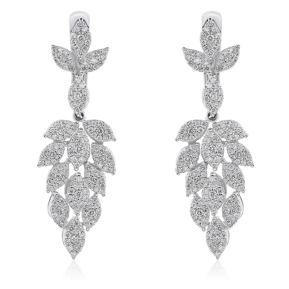 18K White Gold Diamond Earrings featuring 1.21 Carats of Diamonds

Underline your look with this sharp 18K White gold shape Diamond Earrings. High quality Diamonds. This Earrings will underline your exquisite look for any occasion.

. is a leading