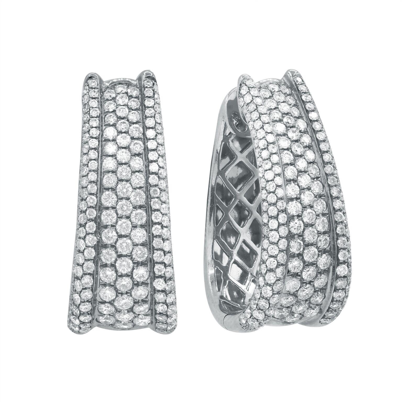 18K White Gold Diamond Earrings featuring 4.28 Carat T.W. of Natural Diamonds

Underline your look with this sharp 18K White Gold Diamond Earrings. High quality Diamonds. This Earrings will underline your exquisite look for any occasion.

. is a