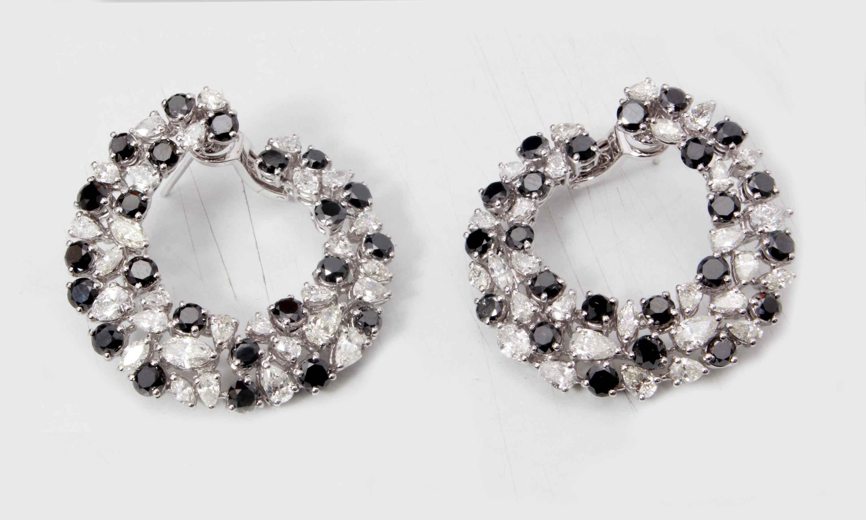 Modern 18 Karat White Gold Diamond Earrings For Sale