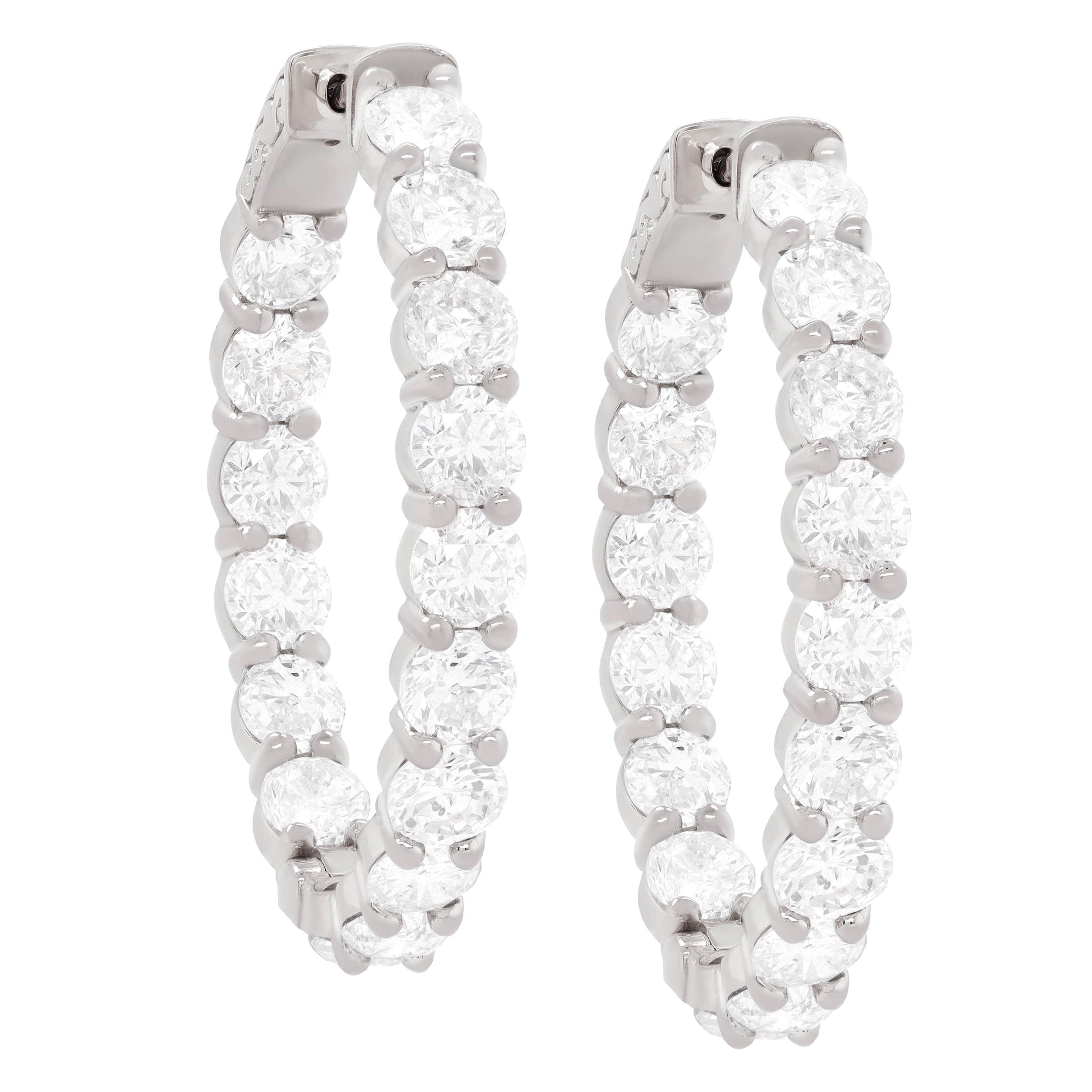 Boucles d'oreilles en or blanc 18 carats et diamants
