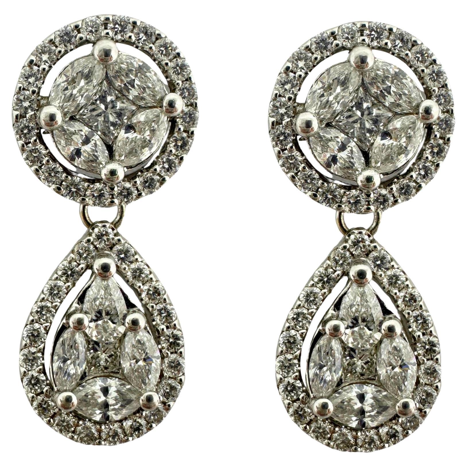 Pendientes de diamantes de oro blanco de 18 quilates