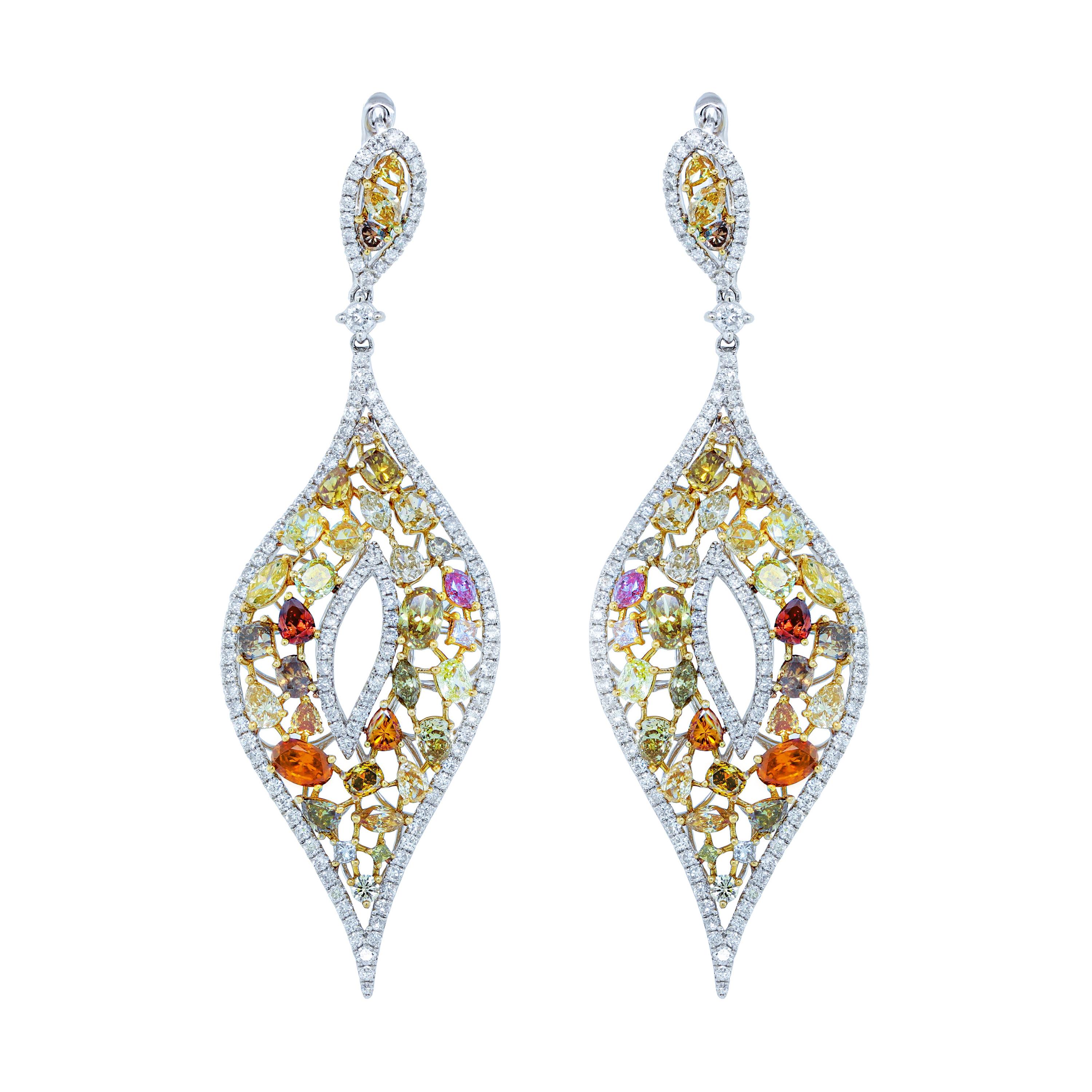 18k White Gold Diamond Earrings with 11.50 Carat of Diamonds For Sale