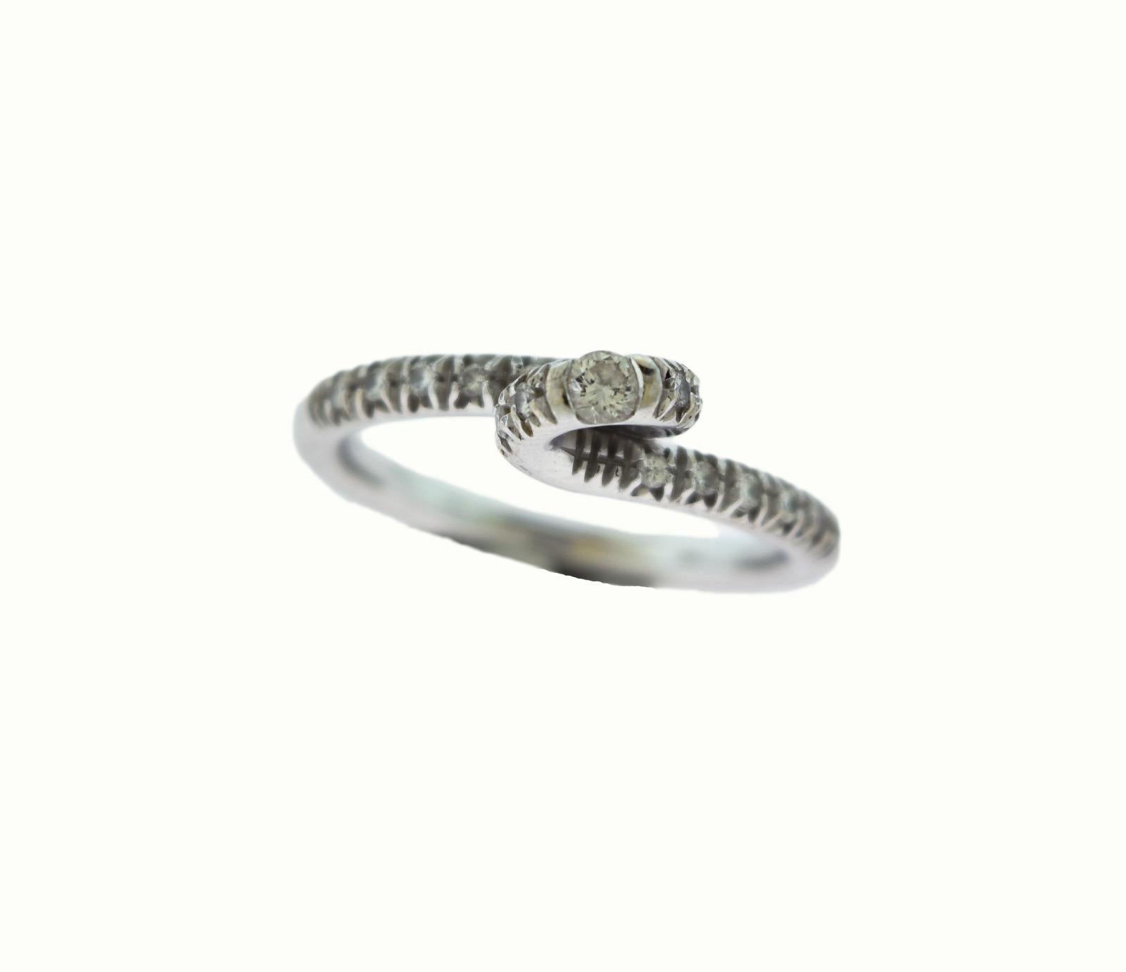 Women's or Men's  18 Karat White Gold Diamond Engagement Ring