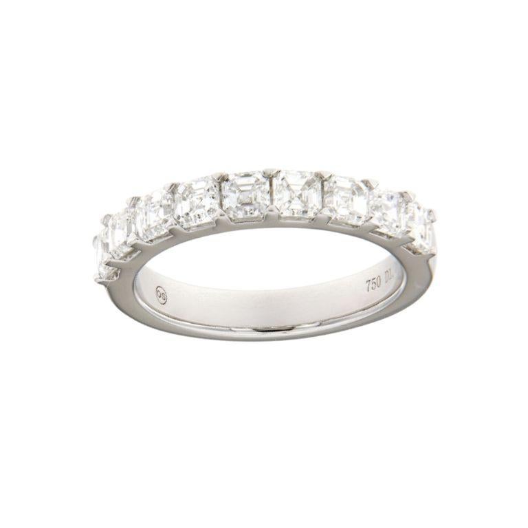 Taille émeraude Alliance en or blanc 18 carats avec diamant fantaisie - diamant taillé en abîme à pronges partagés en vente