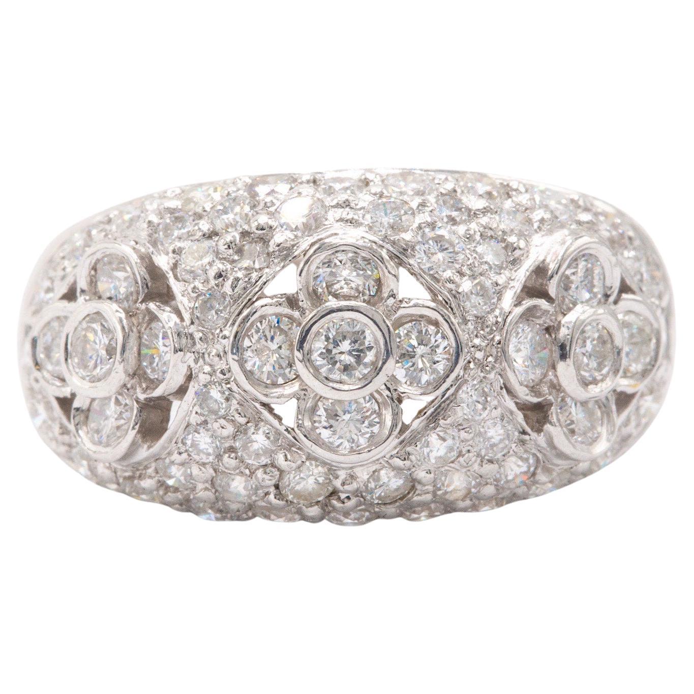 18k White Gold Diamond Fashion/Statement Estate Ring Flower Design
