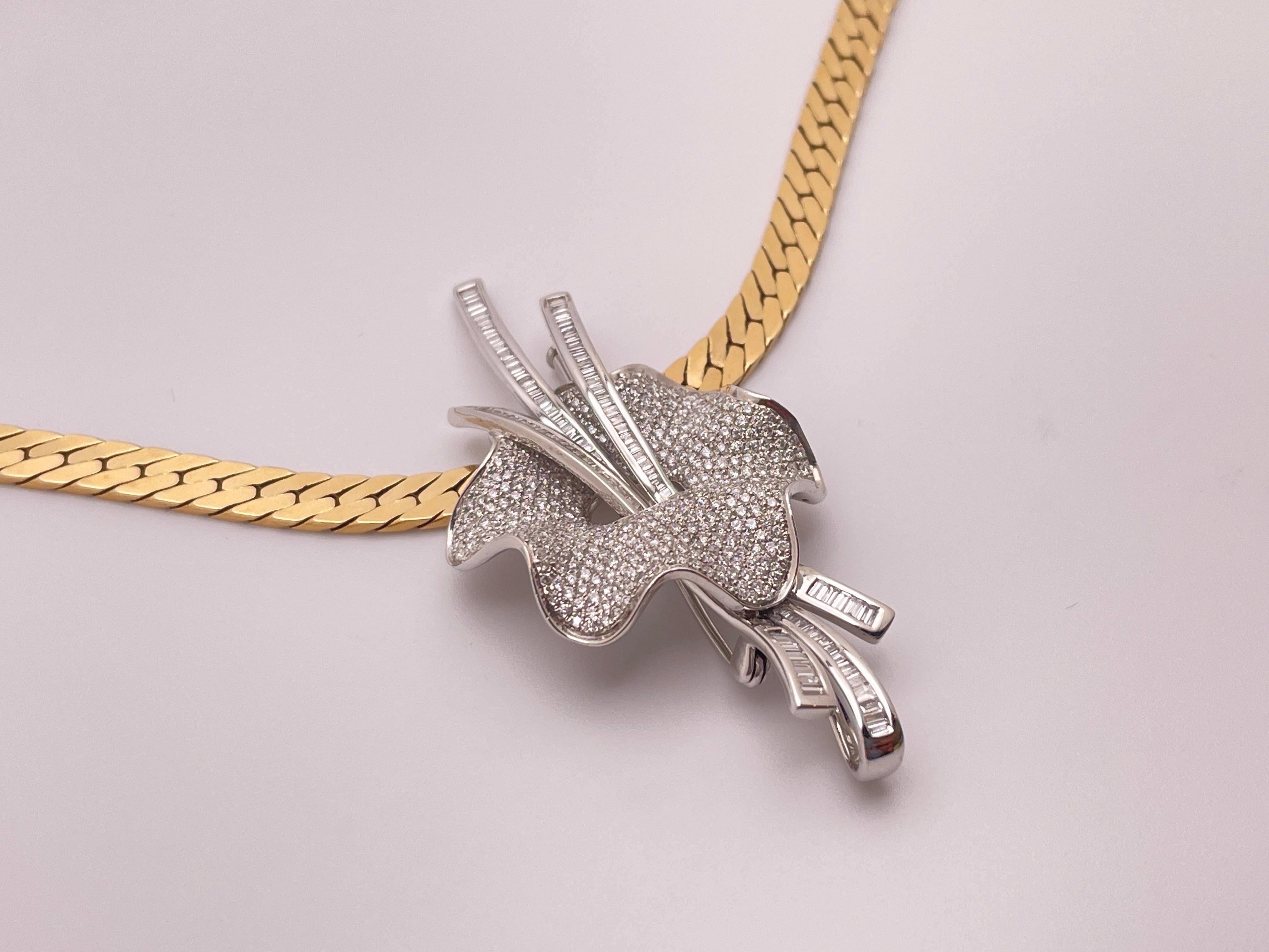 18K White Gold Diamond Floral Lilly Anhänger 14K Yellow Gold Link Chain im Angebot 2