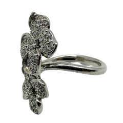 18K White Gold Diamond Flower Cocktail Ring