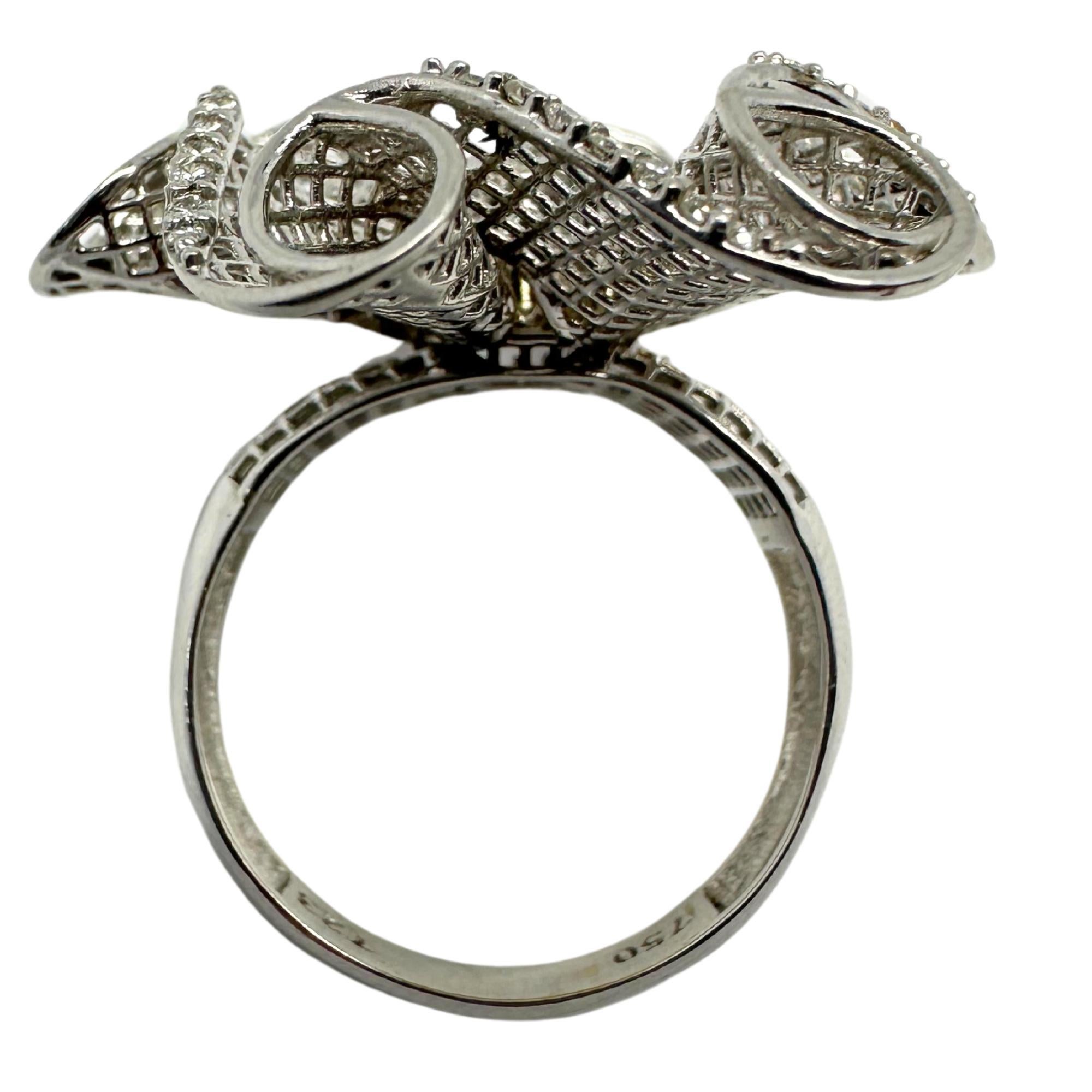 De las mujeres Anillo Cóctel Flor Diamante Oro Blanco 18K en venta