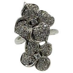 18K White Gold Diamond Flower Cocktail Ring