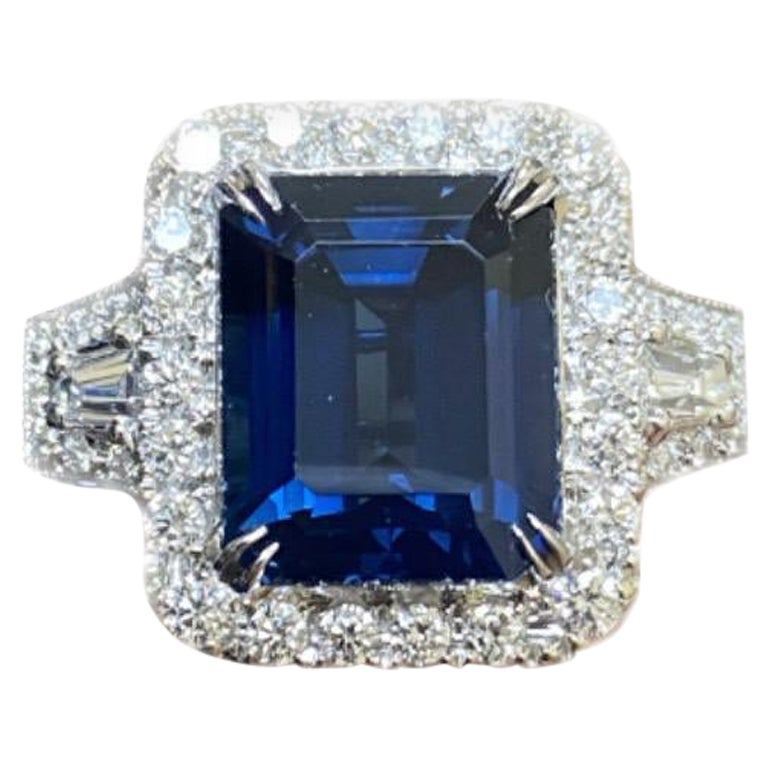 Verlobungsring aus 18 Karat Weißgold mit GIA-zertifiziertem 7,50 Karat blauem Saphir