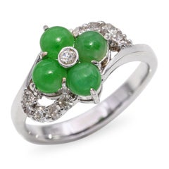 18k White Gold Diamond & Green Jade Flower Ring