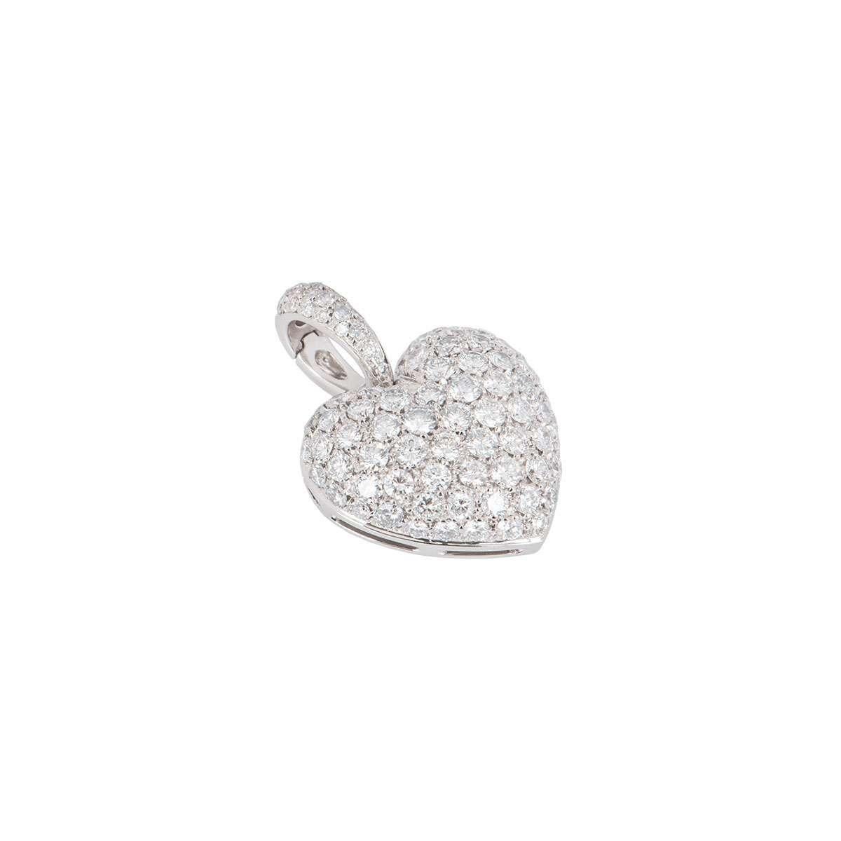 Women's 18 Karat White Gold Diamond Heart Pendant 1.97 Carat