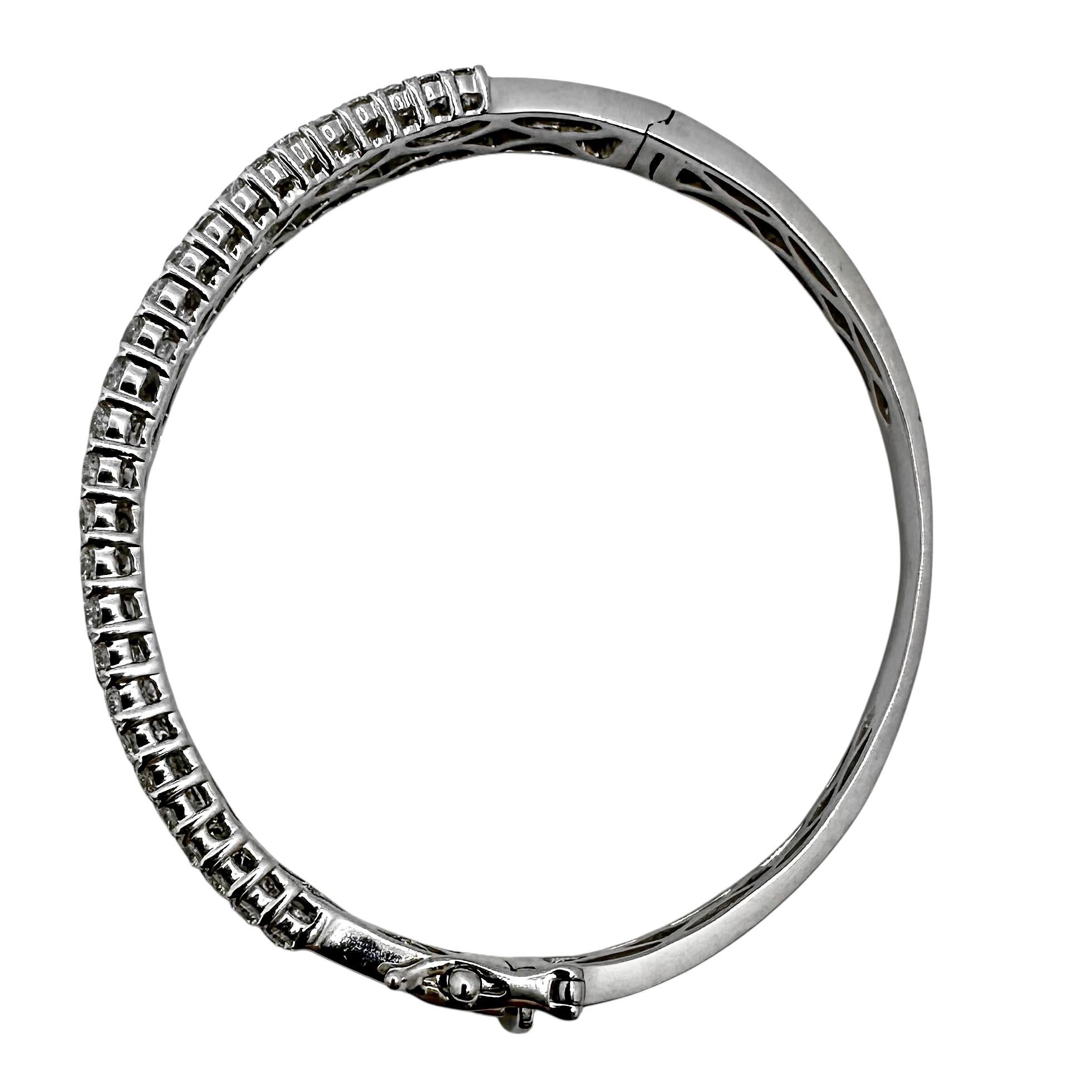 Women's 18K White Gold & Diamond Hinged Bangle Bracelet for Ladies With a Small Wrist For Sale