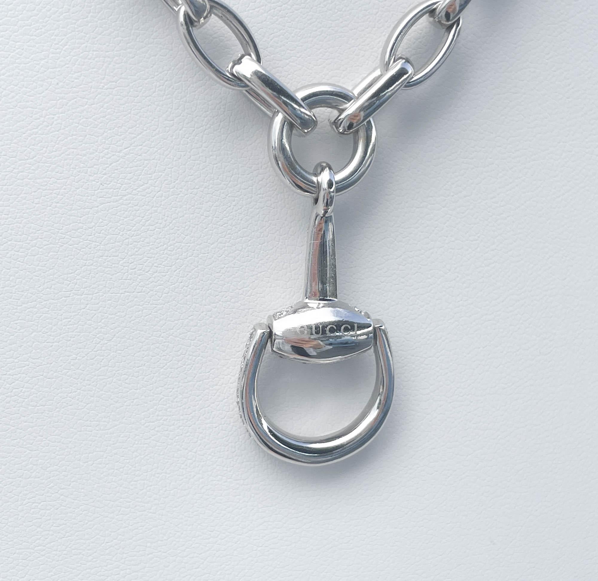 Round Cut 18k White Gold Diamond Horsebit Necklace, Italy For Sale