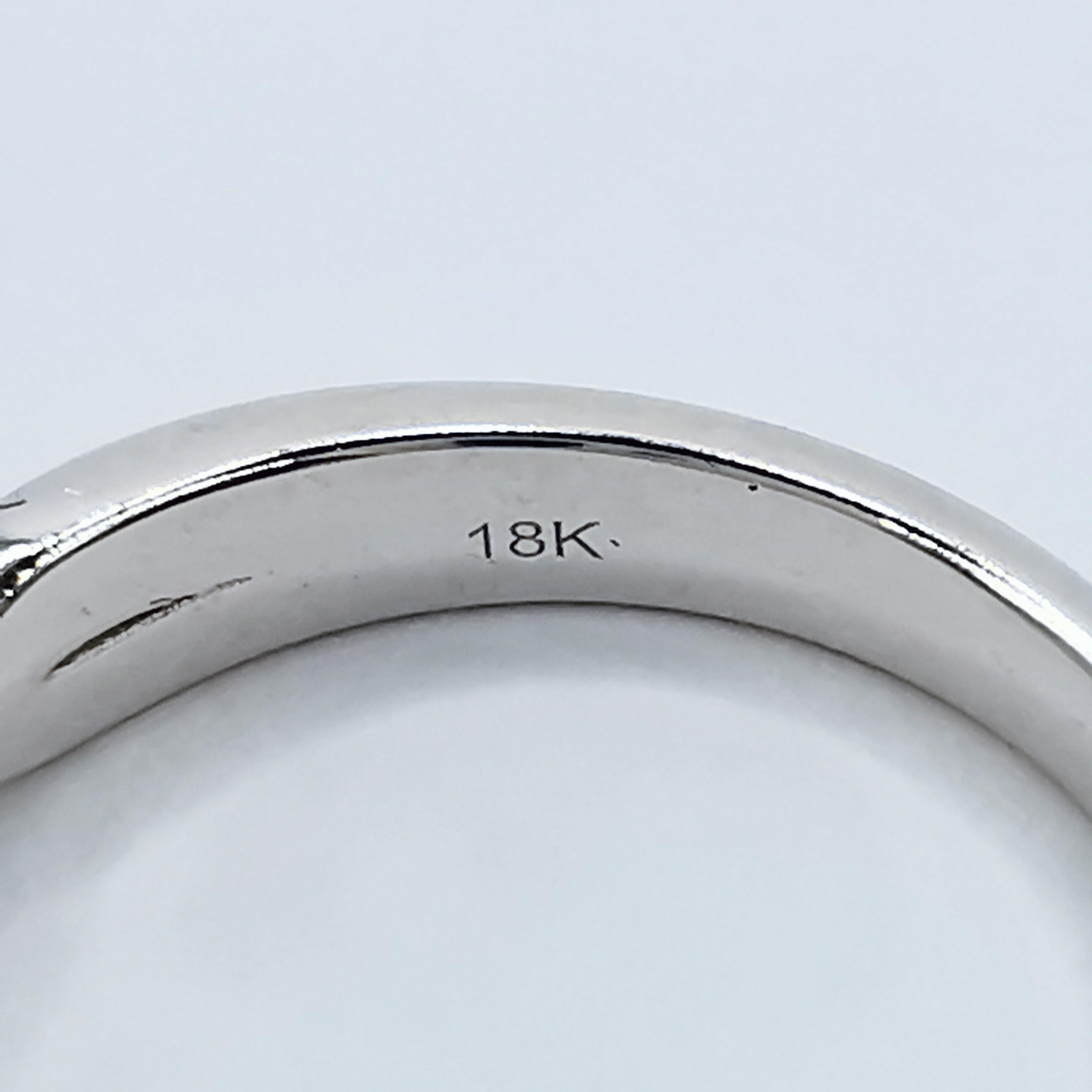 For Sale:  18K White Gold Diamond Interlaced Pavé Infinity Band Wedding Ring 7