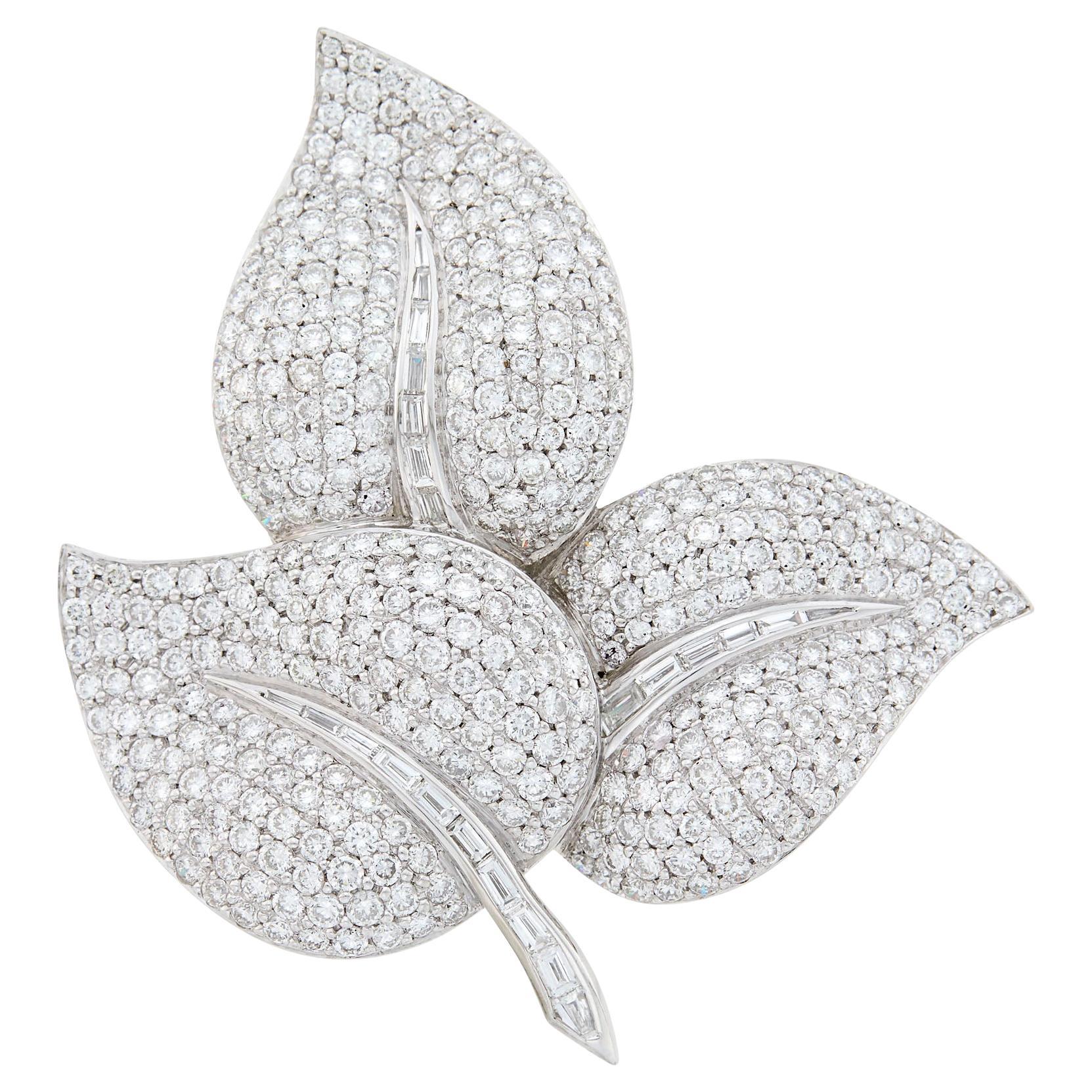 18K White Gold Diamond Leaf Brooch