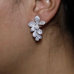 18K White Gold Diamond Leaf Earrings