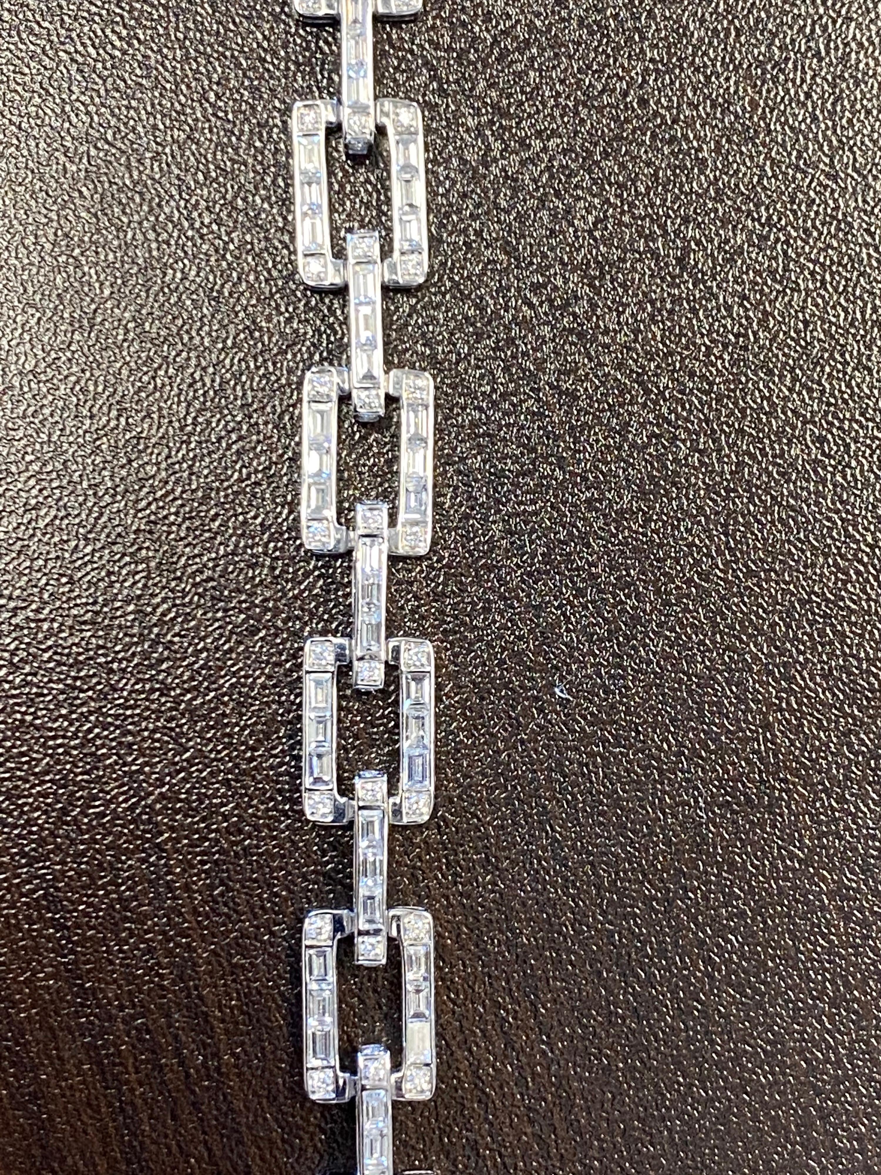 18 Karat White Gold Diamond Link Bracelet 5 Carat 1