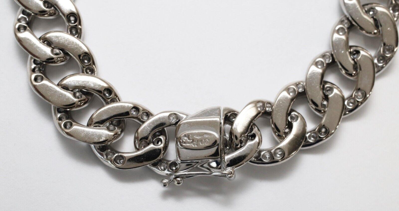 Designed by Leo Pizzo where his desire for beauty is transformed into timeless masterpieces, each piece is then brought to life in Valenza, Italy by expert artisans. Taking pride in their heritage, designers for Leo Pizzo all strive to create the