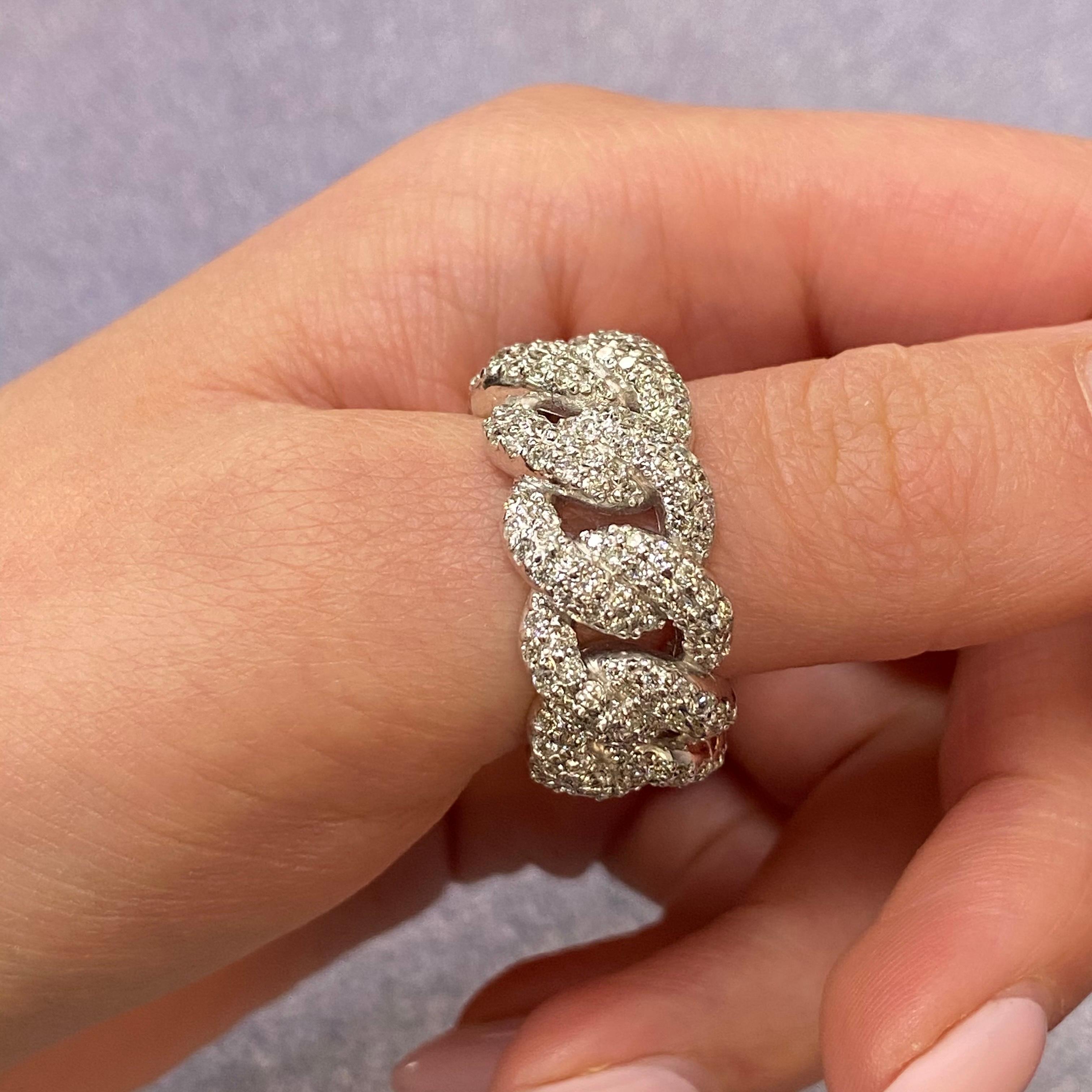 18k White Gold Diamond Miami Cuban Link Diamond Unisex Ring 2.40cttw In New Condition For Sale In New York, NY