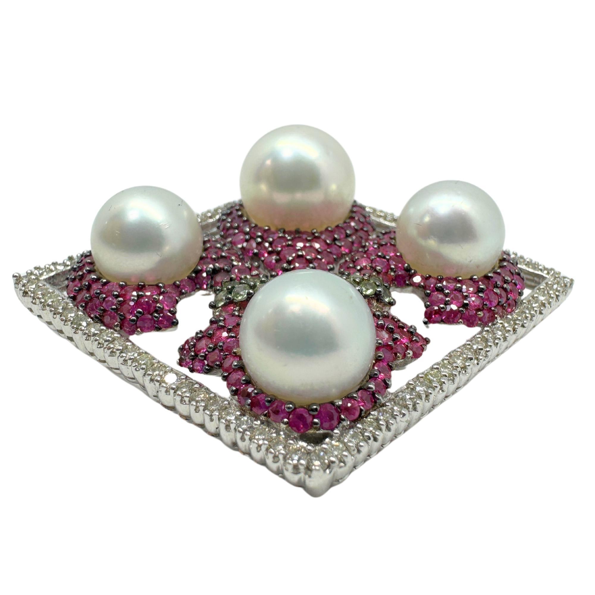 18K White Gold Diamond, Multicolor Sapphire and Pearl Brooch and Pendant In Good Condition For Sale In New York, NY