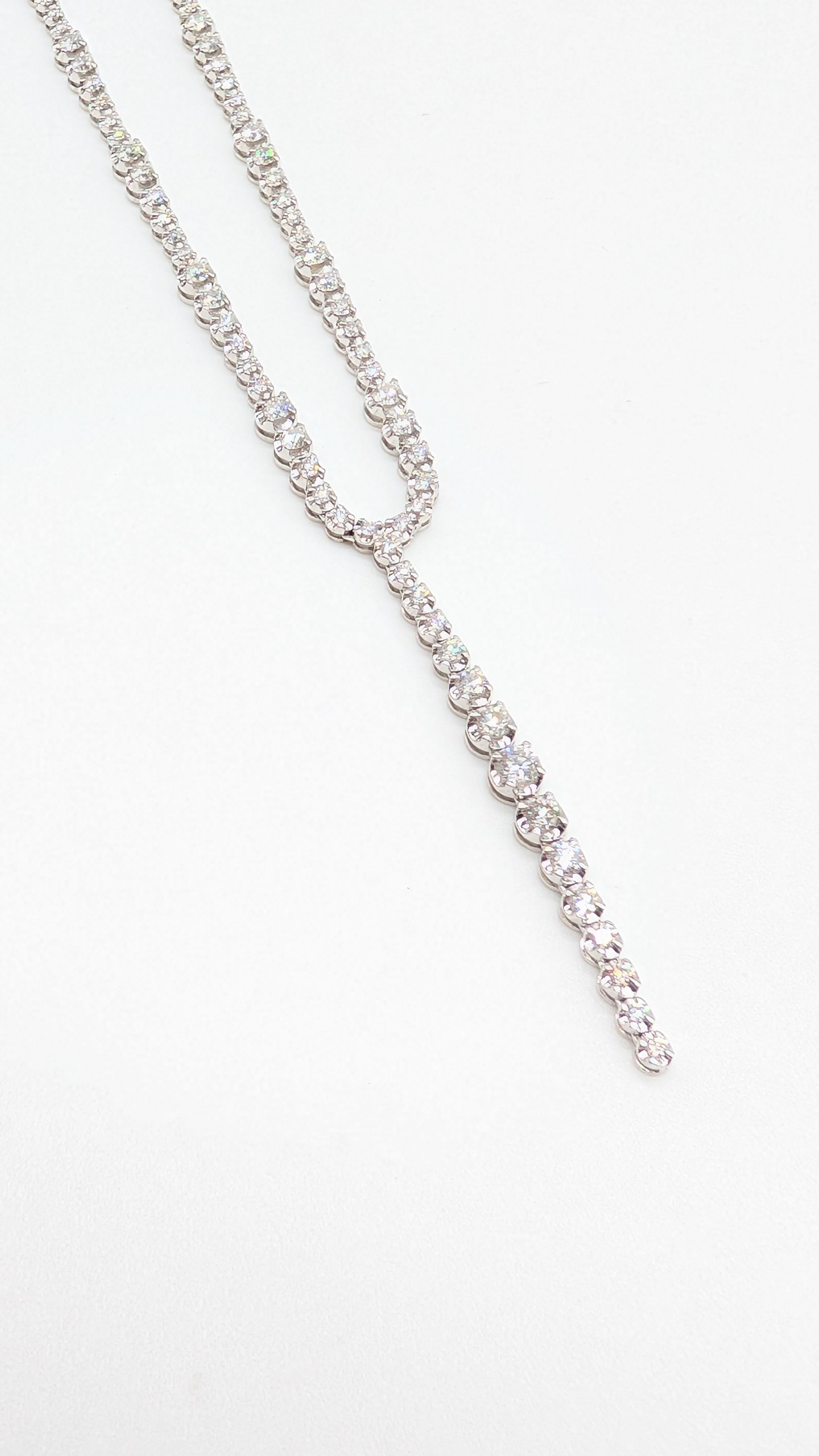 18K Weißgold Diamant-Halskette - 3,83ct natürliche Diamanten G-H VS2 (Rundschliff) im Angebot
