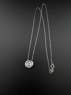 18k White Gold Diamond Necklace