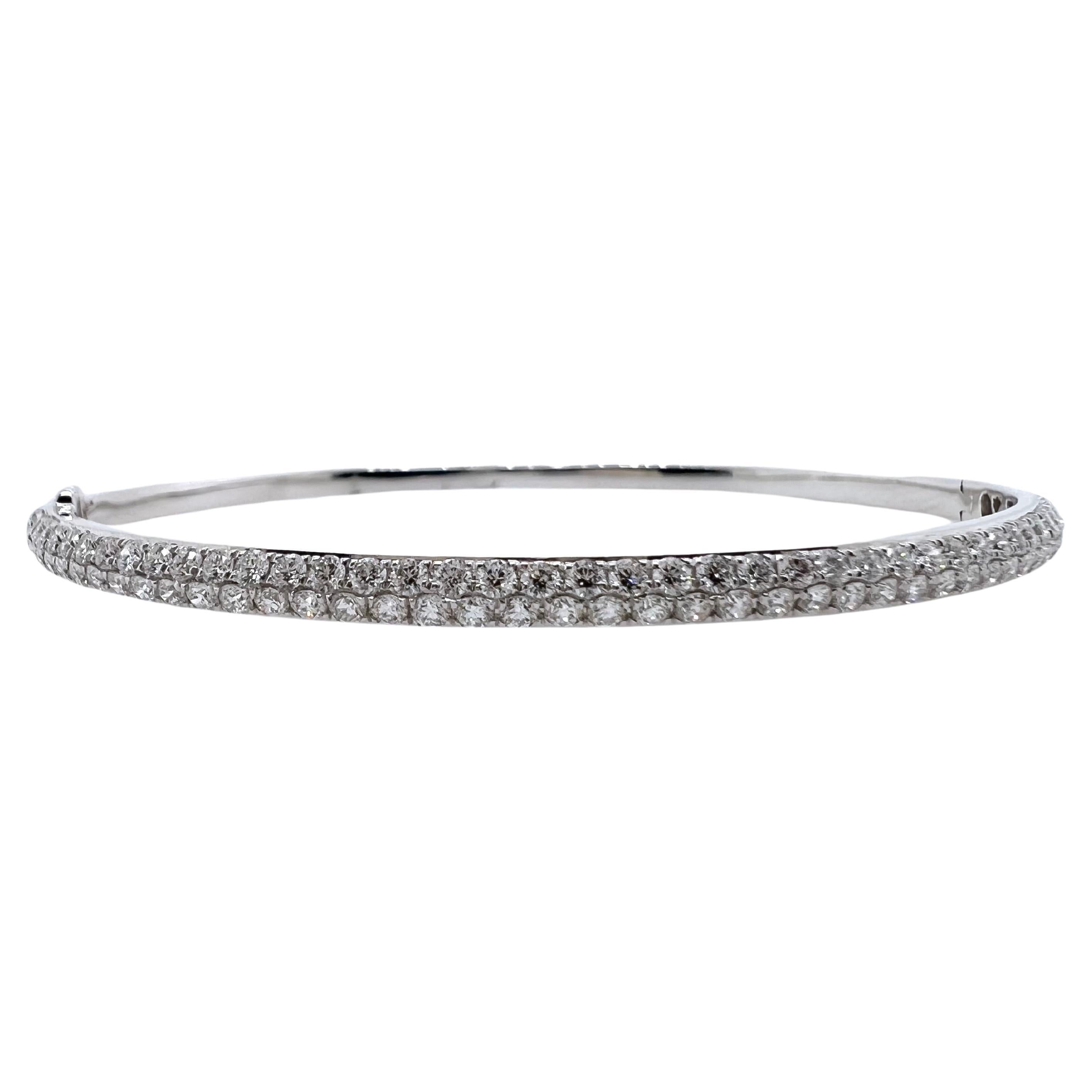 18K White Gold Pave Diamond Bangle Bracelet For Sale at 1stDibs