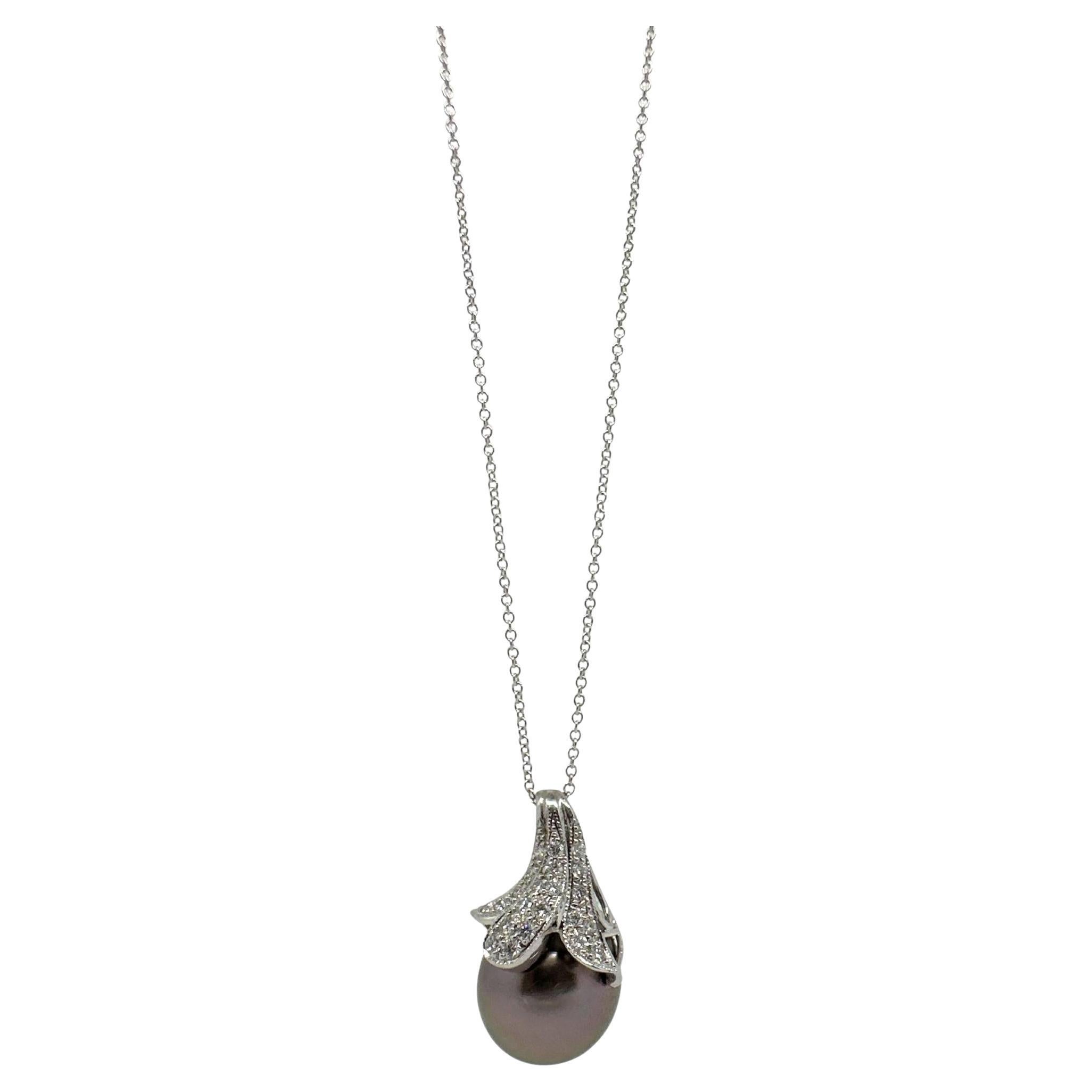 18K White Gold Diamond & Pearl Pendant Necklace – 18" Chain, 0.27ct Diamonds