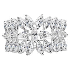 Auffälliger Ring mit natürlichen Diamanten im Blütenblatt-Cluster-Design – handgefertigter Schmuck aus 18-karätigem Weißgold