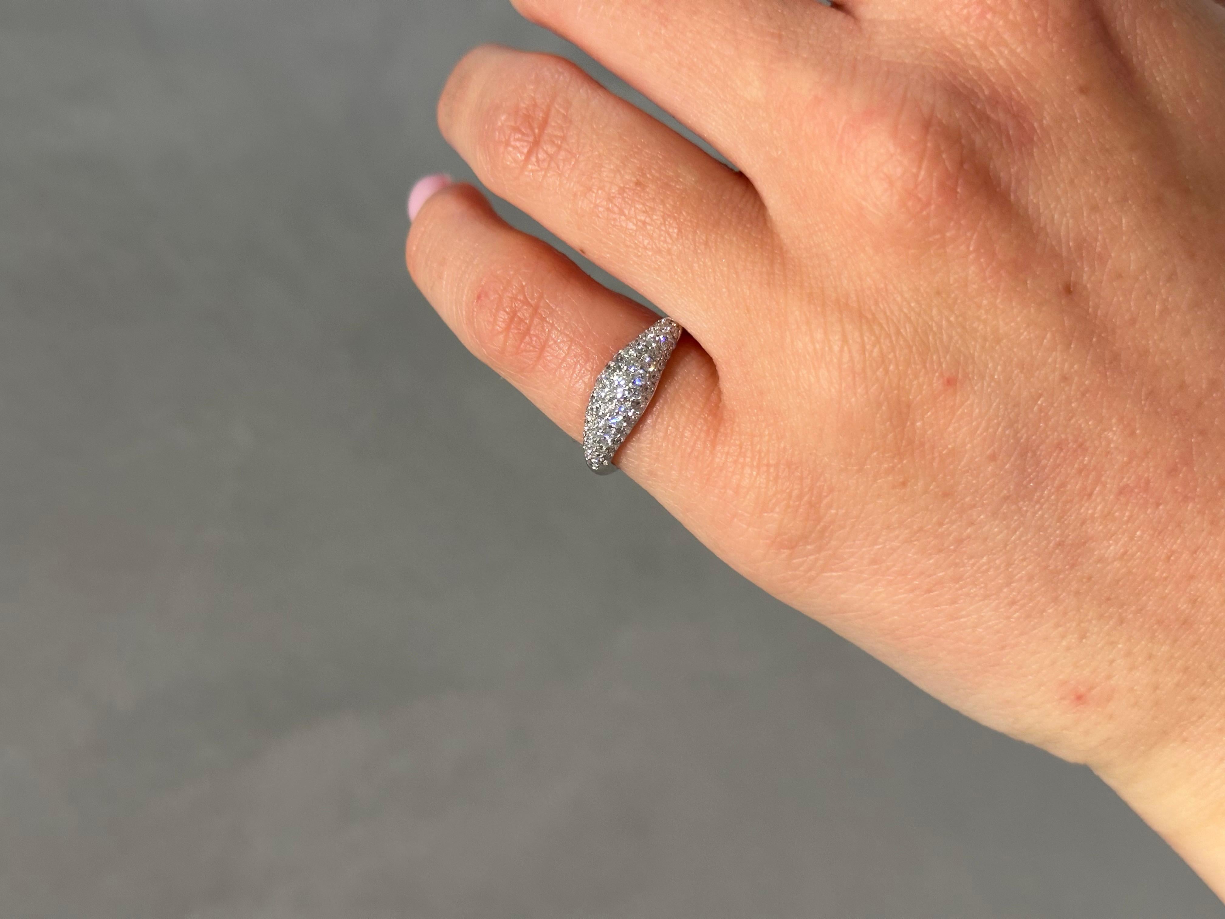 Anillo Meñique Oro Blanco 18K y Diamantes Corte redondo en venta