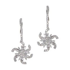 18 Karat White Gold Diamond Pinwheel Drop Earrings CED8473