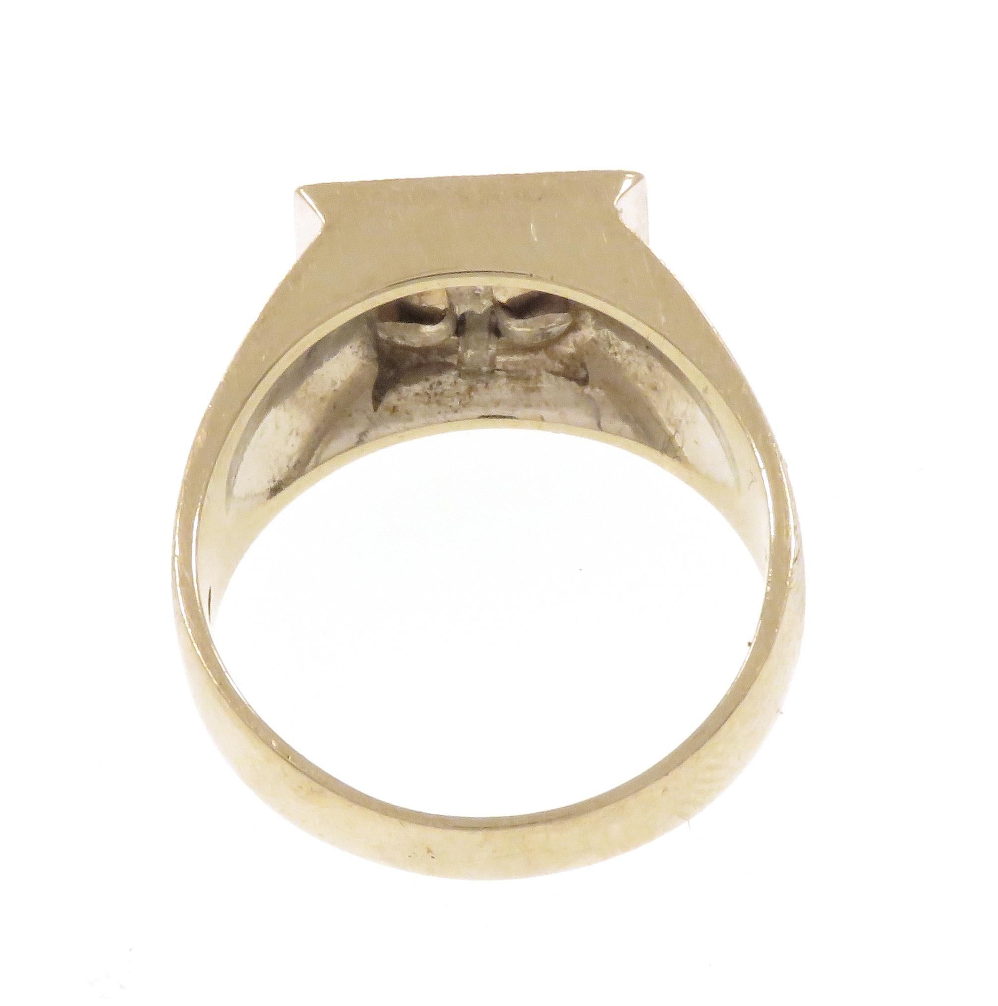18k White Gold Diamond Ring For Sale 5