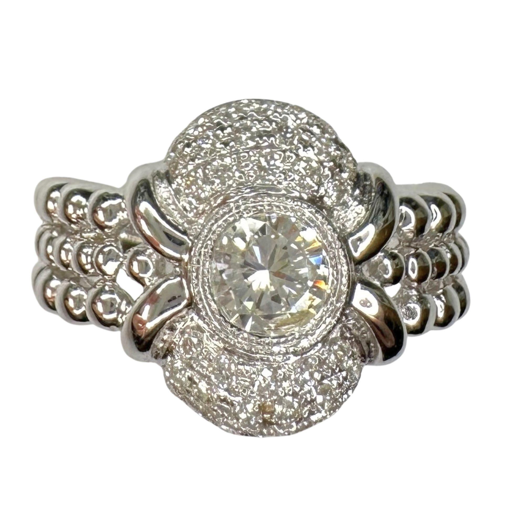 18k Weißgold Diamant Ring im Angebot 1