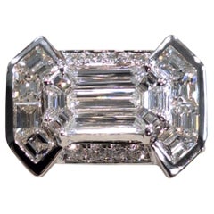 Bague en or blanc 18K avec diamant