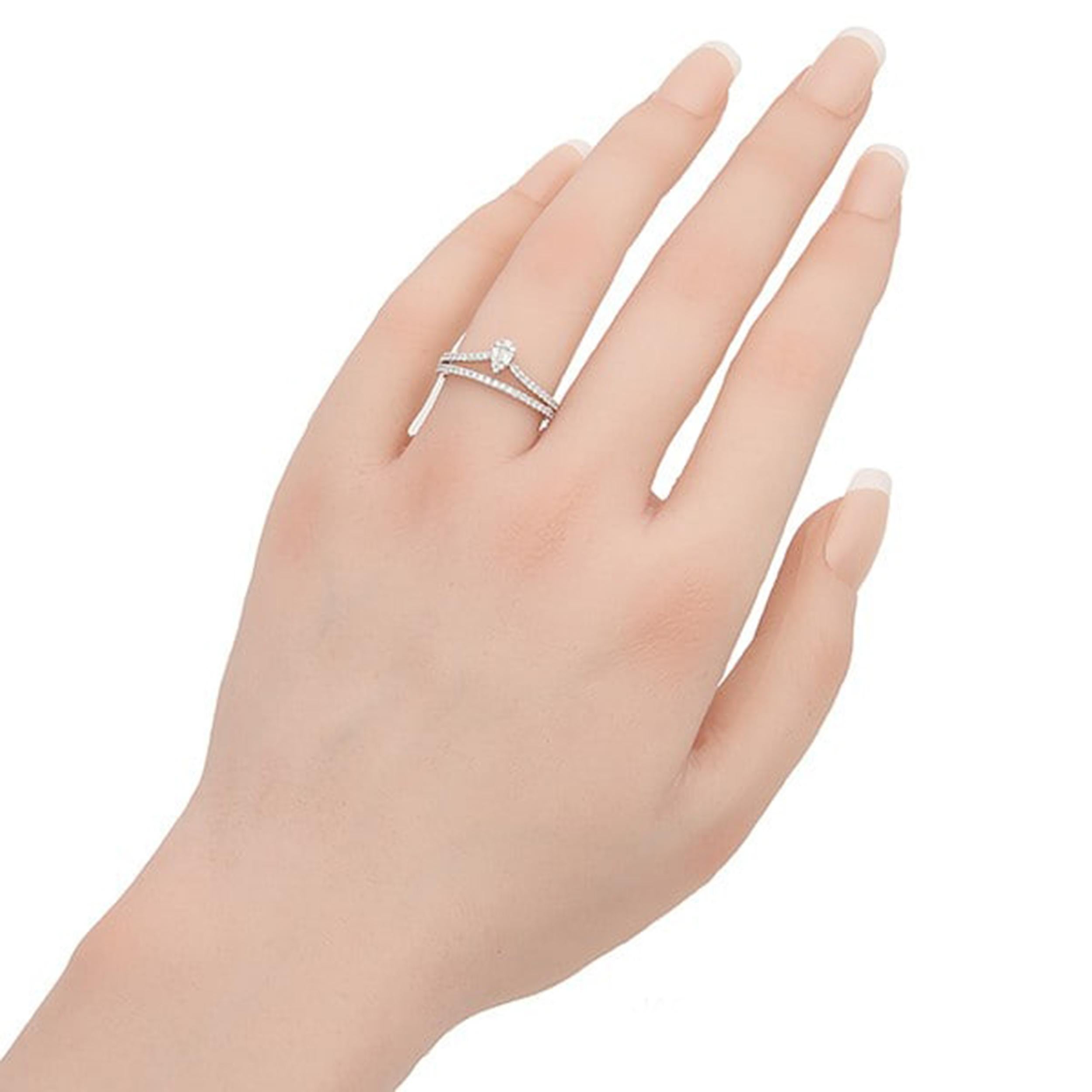 Elevate your jewelry collection with this stunning 18K white gold diamond ring, boasting timeless elegance and exquisite craftsmanship.

DETAILS:

* SKU: cin349-13
* Material: 18K White Gold
* Gemstone: Diamond
* Ring Size: 6.75
* Diamond Carat