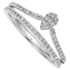 18K White Gold Diamond Ring - Size 6.75