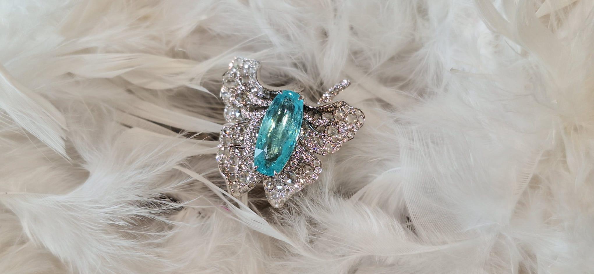 18K White Gold Diamond Ring with Paraiba For Sale 2