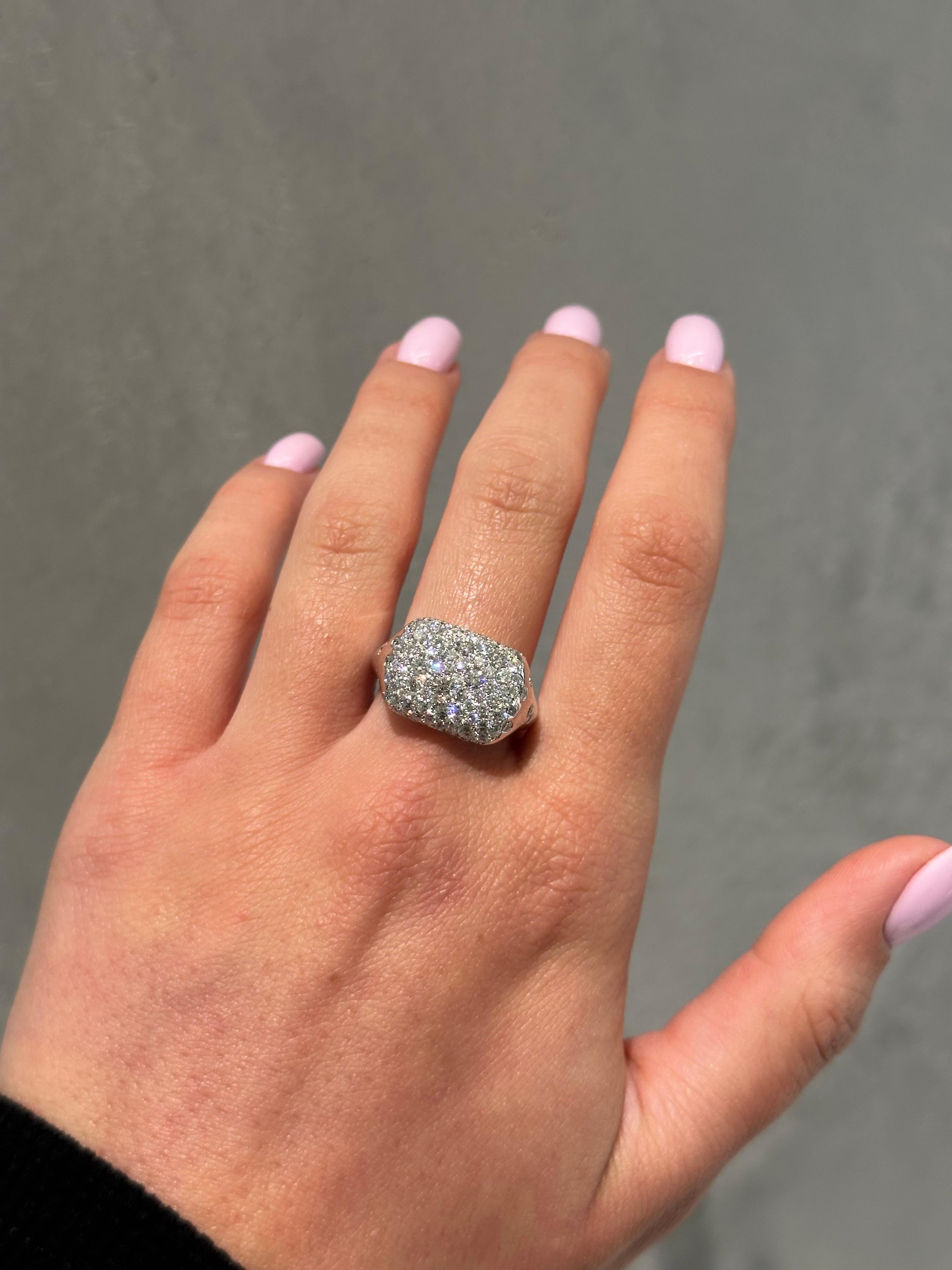 18K Weißgold & Diamant Siegelring im Zustand „Neu“ im Angebot in New York, NY
