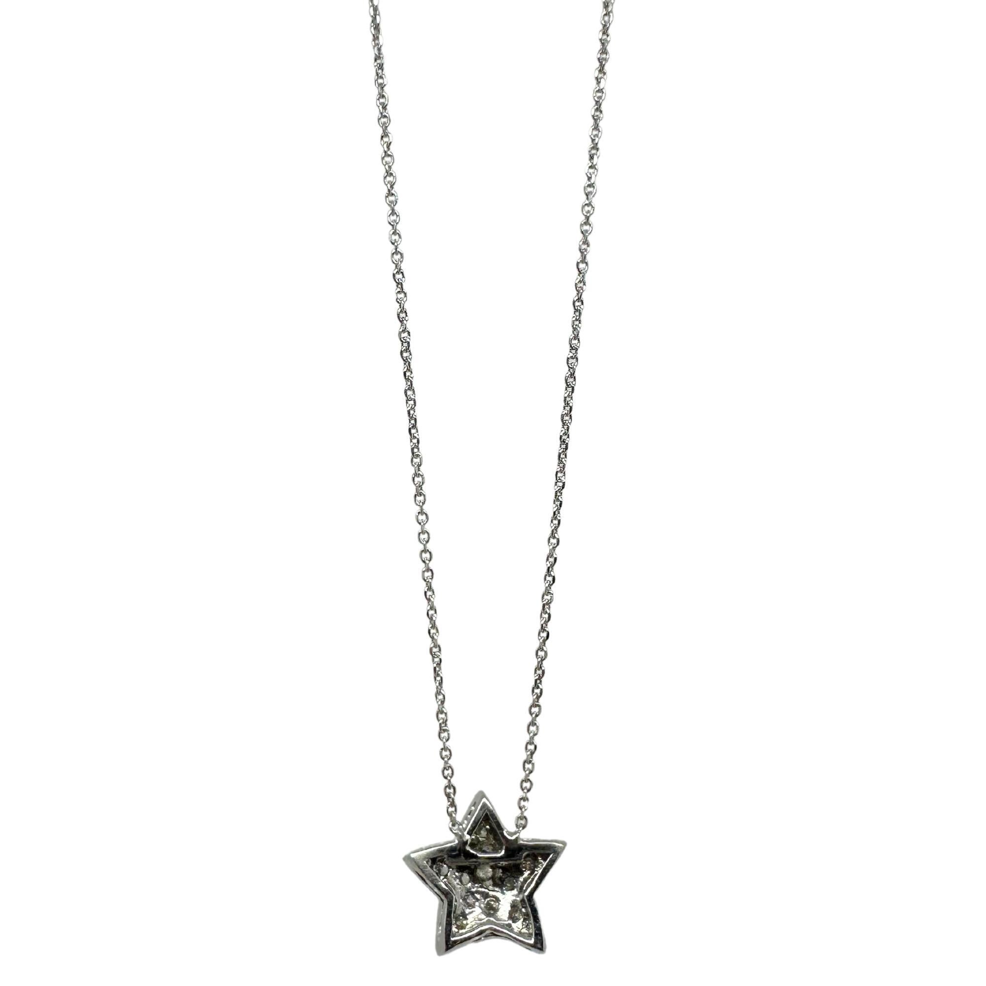 Donna Ciondolo a stella con diamante in oro bianco 18K e catena 14K in vendita